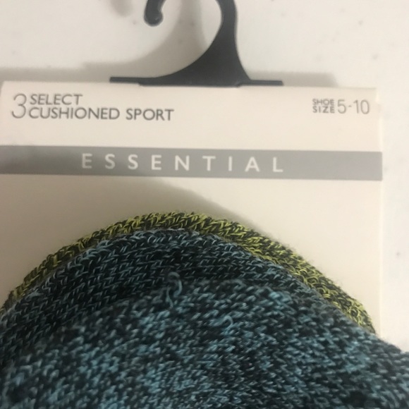 2(X)IST 20 PAIRS LADIES LOW CUT SOCKS FREE GIFTS MEET POSHER LARRY TO FIND OUT - Picture 7 of 10